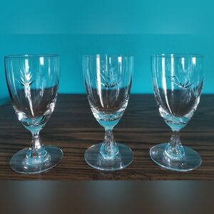 MCM Starburst Pattern Etched Wine Glasses (Set of 3)